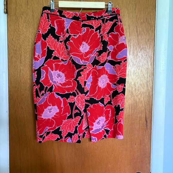 WHO WHAT WEAR floral pencil skirt - Picture 3 of 3